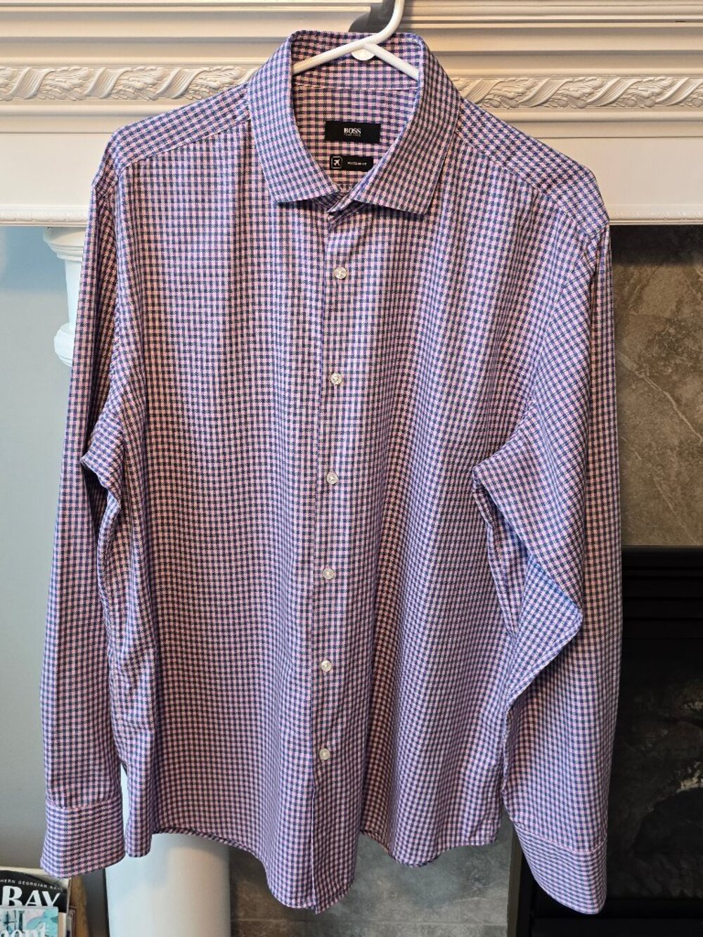 Hugo Boss "Gordon" Regular fit men's Dress shirt size 17/43 med. Navy Gingham